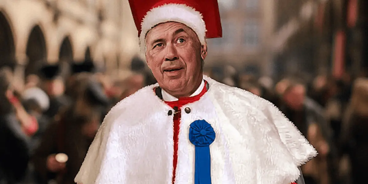 Carlo Ancelotti recibio doctorado en reconocimiento a su trayectoria como futbolista y entrenador.