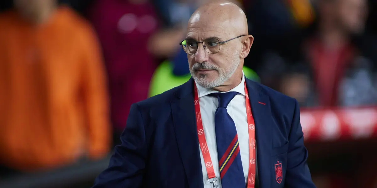 De La Fuente dirigiendo a España.