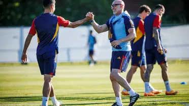 De La Fuente en el entrenamiento de España.