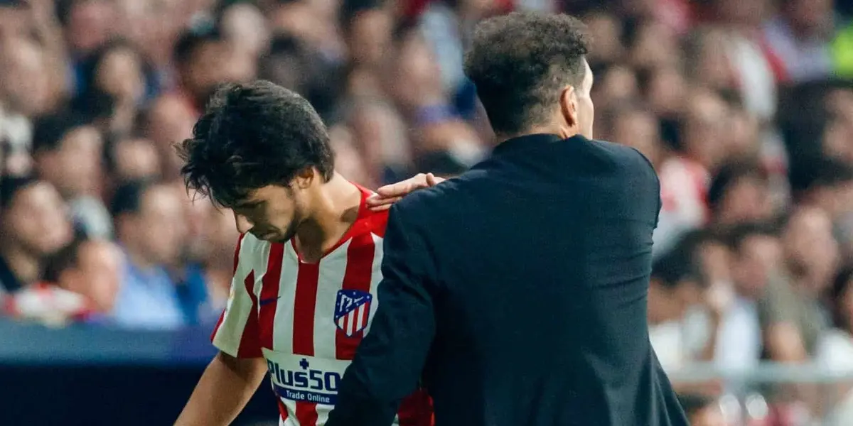 Desde su regreso de Chelsea, todo fue incómodo, tanto para el Cholo como para sus compañeros.