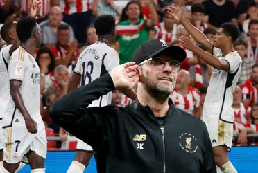 El equipo de Jürgen Klopp busca reforzarse y lo quiere hacer con dos jugadores claves para Ancelotti.