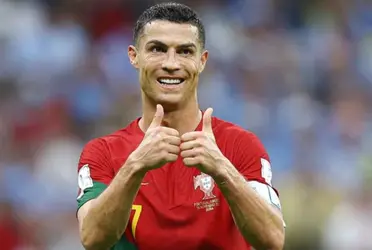 El fan pudo hacer la famosa celebración del jugador con él