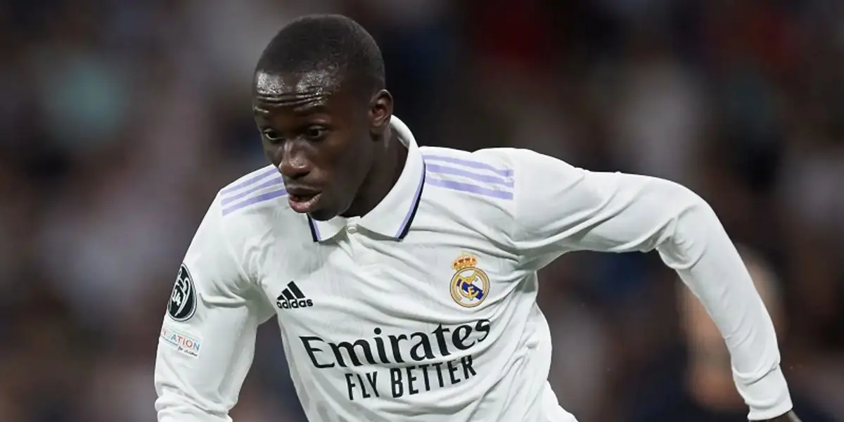 Ferland Mendy es el elegido para poder hacer caja esta temporada y así, poder fichar a algún jugador que necesite Carlo Ancelotti.