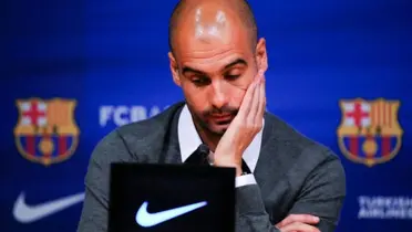 Guardiola en conferencia de prensa durante su etapa como DT del Barcelona.