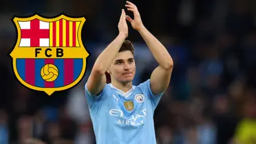 Julián Álvarez saludando a los aficionados del Manchester City. (Foto: EFE)