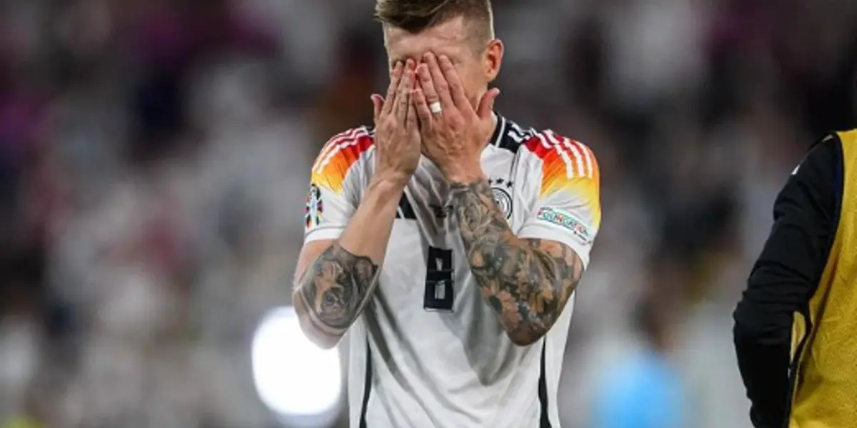 Kroos se lamenta luego de la eliminación de Alemania. (Foto: EFE)