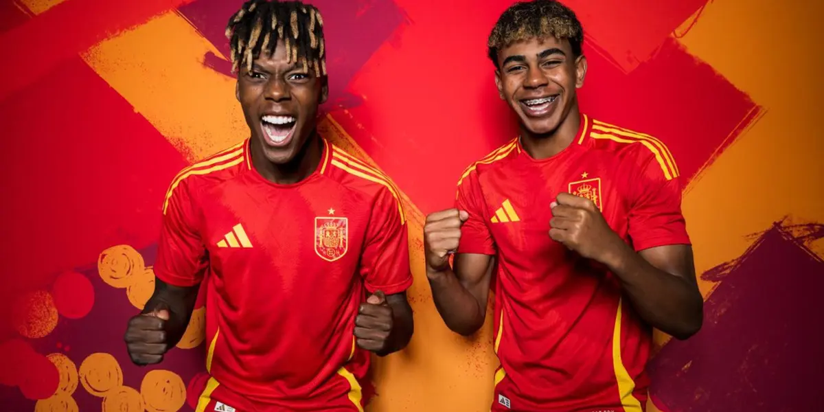 Lamine Yamal y Nico Williams con la camiseta de España previa a la Euro. (Foto: UEFA)