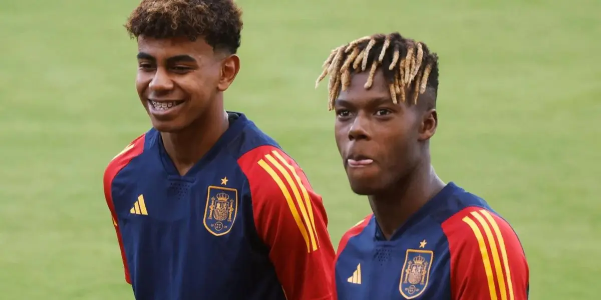 Lamine Yamal y Nico Williams en el entrenamiento de España.