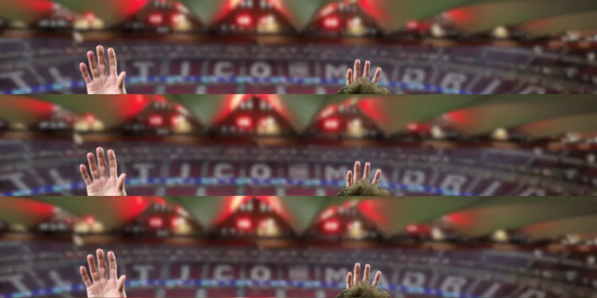 Los ex futbolistas del Madrid y Barça se midieron en la tanda de penales de la Kings League