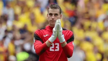 Lunin durante su partido de la Eurocopa con Ucrania.