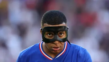 Mbappé con la camiseta de Francia. (Foto: EFE)