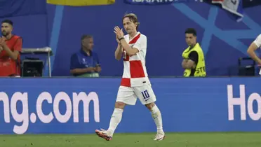 Modric tras ser sustituido en el final de la segunda parte. (Foto: EFE)
