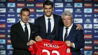Morata junto a Cerezo a su izquierda en su regreso al Atlético. (Foto: Atlético de Madrid)