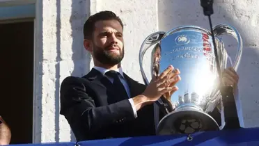 Nacho en el Ayuntamiento de Madrid con la Liga de Campeones.