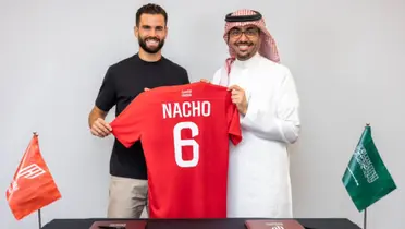 Nacho fue presentado en el Al Qadsiah de Arabia. (Foto: Al Qadsiah)