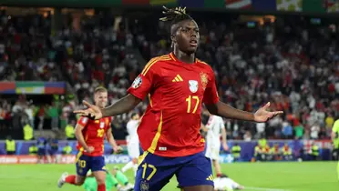 Nico Williams festeja su gol ante Georgia. (Foto: EFE)