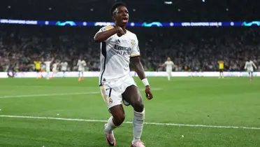Vinicius con la camiseta del Real Madrid, con la que puso el 2-0 final.