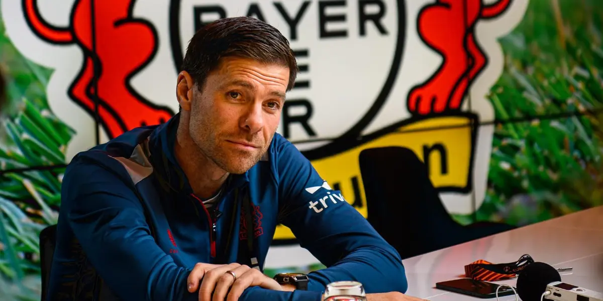 Xabi Alonso durante una entrevista.